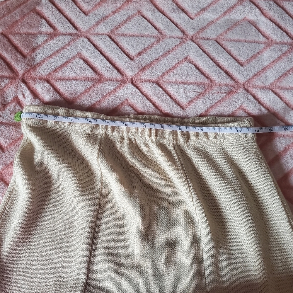Sweater Skirt set - Picture 5 of 13